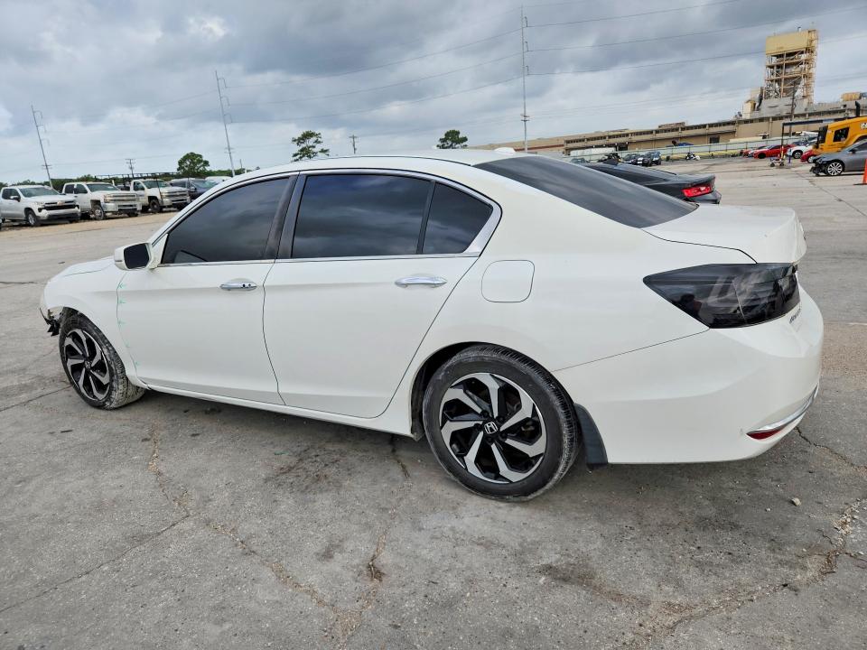 Продажа на аукционе авто 2017 Honda Accord, vin: 1HGCR2F85HA201511, номер лота: 55974006