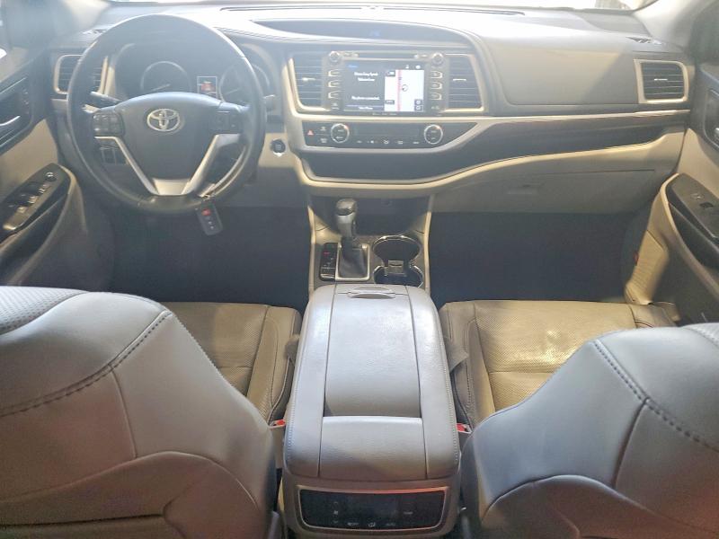 57765116 :رقم المزاد ، 5TDDKRFHXGS313254 vin ، 2016 Toyota Highlander مزاد بيع