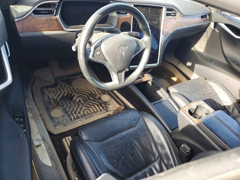 56759066 :رقم المزاد ، 5YJSA1E29HF207294 vin ، 2017 Tesla Model S مزاد بيع
