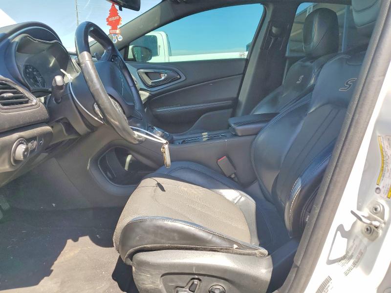 2015 Chrysler 200 მანქანა იყიდება აუქციონზე, vin: 1C3CCCBB8FN585561, აუქციონის ნომერი: 85994875