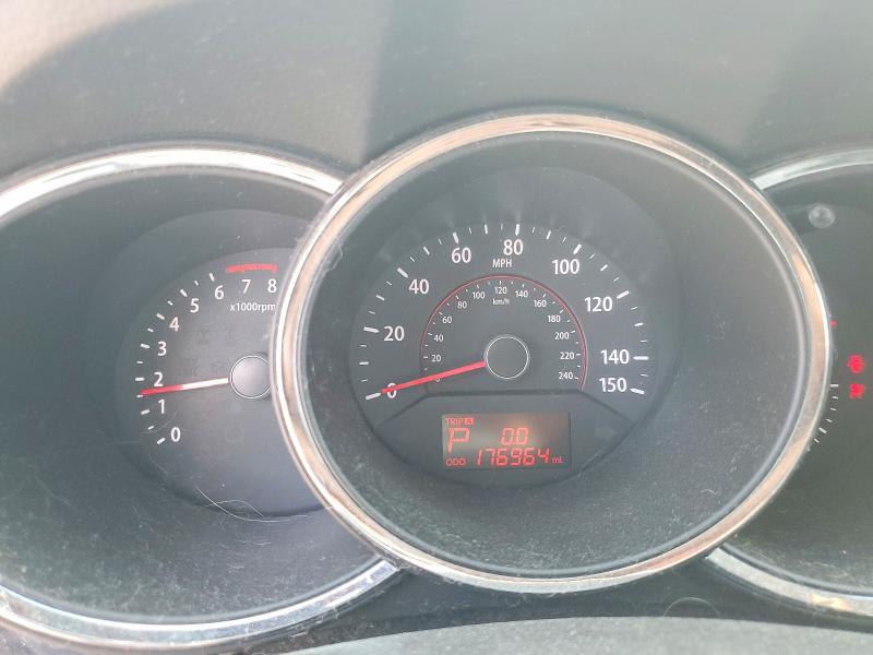 2011 Kia Sorento მანქანა იყიდება აუქციონზე, vin: 5XYKT3A18BG043586, აუქციონის ნომერი: 58994616