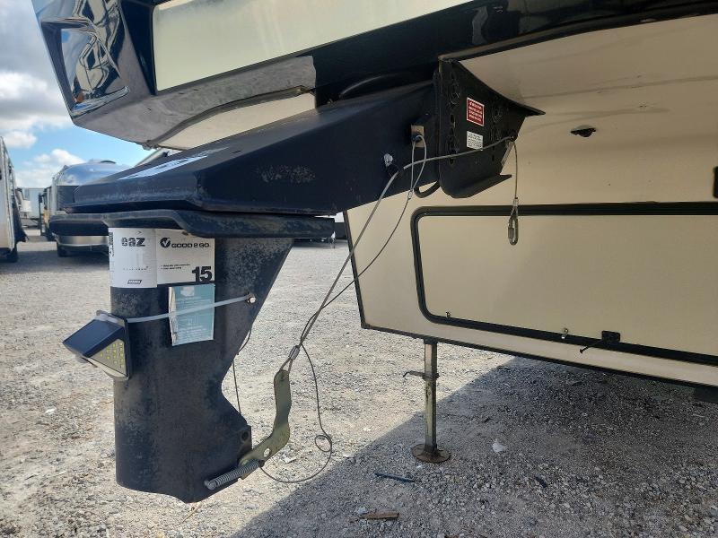 49246956 :رقم المزاد ، 4YDF34224HE601687 vin ، 2017 Keystone Laredo مزاد بيع