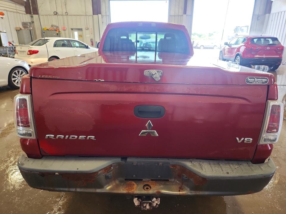 56337836 :رقم المزاد ، 1Z7HT32N76S543108 vin ، 2006 Mitsubishi Raider مزاد بيع