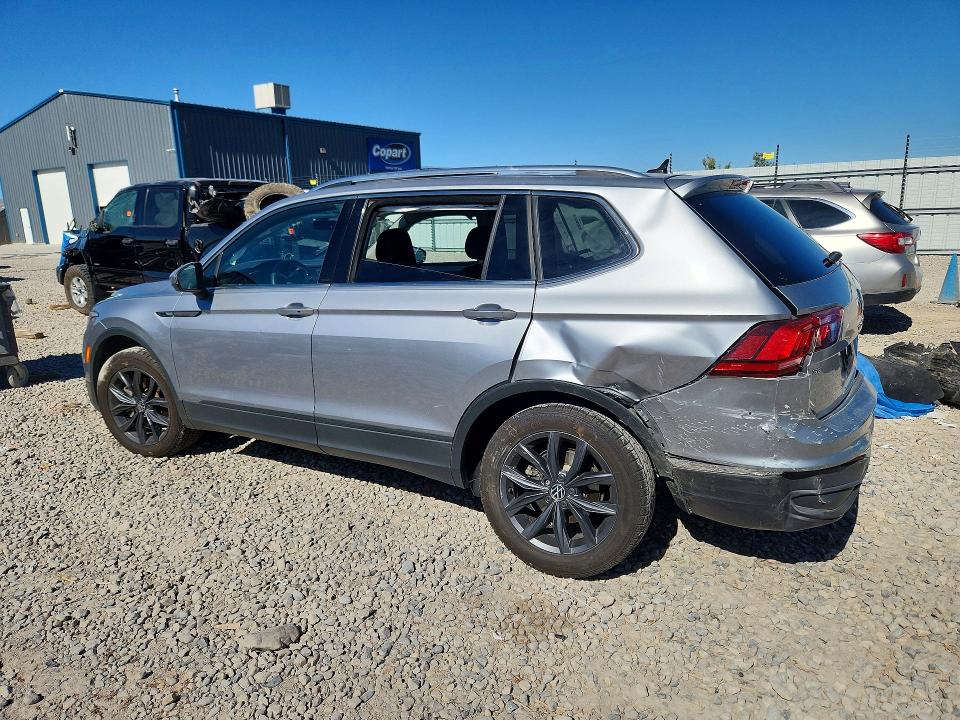 Продажа на аукционе авто 2022 Volkswagen Tiguan, vin: 3VV2B7AX6NM026177, номер лота: 56944926