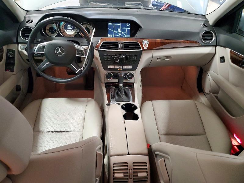 55610466 :رقم المزاد ، WDDGF8BB4CA606030 vin ، 2012 Mercedes-benz C مزاد بيع