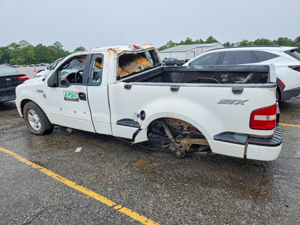 56950156 :رقم المزاد ، 1FTRF02W34KD76323 vin ، 2004 Ford F150 مزاد بيع