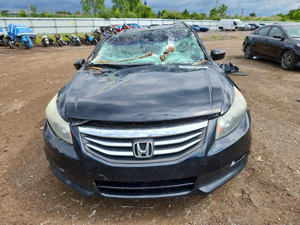 Продажа на аукционе авто 2011 Honda Accord, vin: 1HGCP3F8XBA015885, номер лота: 57717826