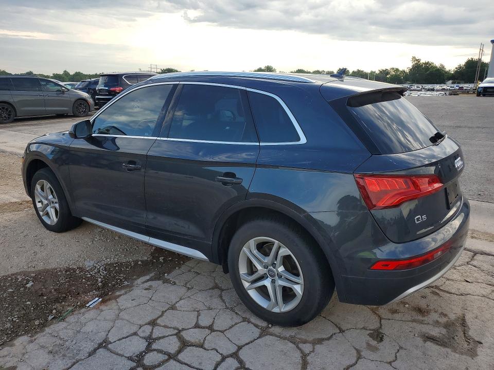 58826346 :رقم المزاد ، WA1BNAFY5J2222742 vin ، 2018 Audi Q5 مزاد بيع