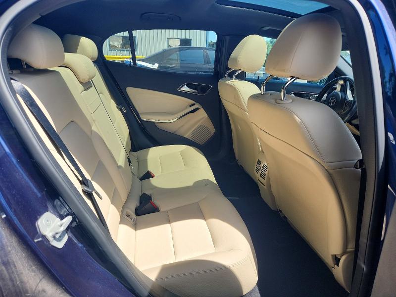 55649176 :رقم المزاد ، WDCTG4EB6HJ345835 vin ، 2017 Mercedes-benz Gla مزاد بيع