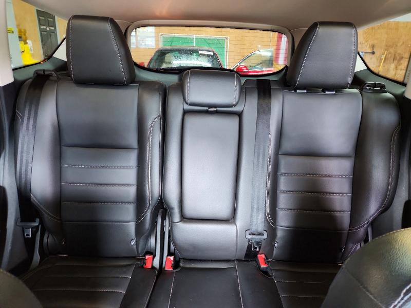 58780996 :رقم المزاد ، 1FMCU9J92FUB12072 vin ، 2015 Ford Escape مزاد بيع