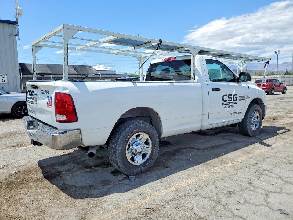 56269486 :رقم المزاد ، 3C6MR4AL8JG245530 vin ، 2018 Ram 2500 مزاد بيع