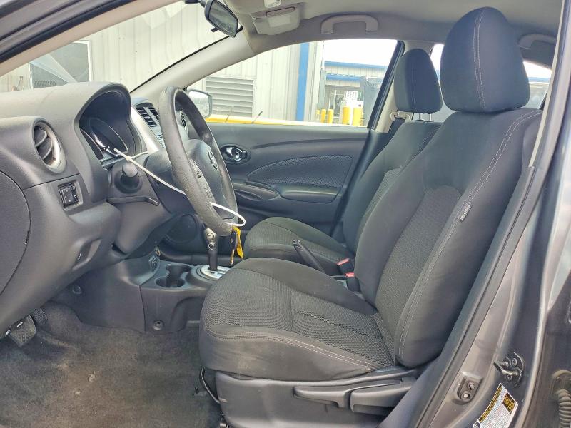 56250056 :رقم المزاد ، 3N1CN7AP0JL873063 vin ، 2018 Nissan Versa مزاد بيع