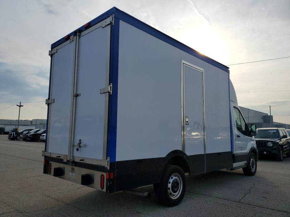 55892736 :رقم المزاد ، 1FDBW5ZG4PKA23425 vin ، 2023 Ford Transit مزاد بيع