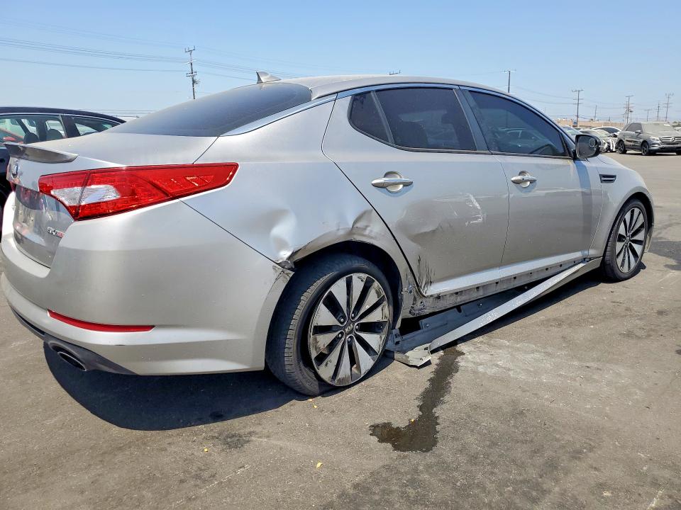 2013 Kia Optima მანქანა იყიდება აუქციონზე, vin: 5XXGR4A64DG095813, აუქციონის ნომერი: 55473426