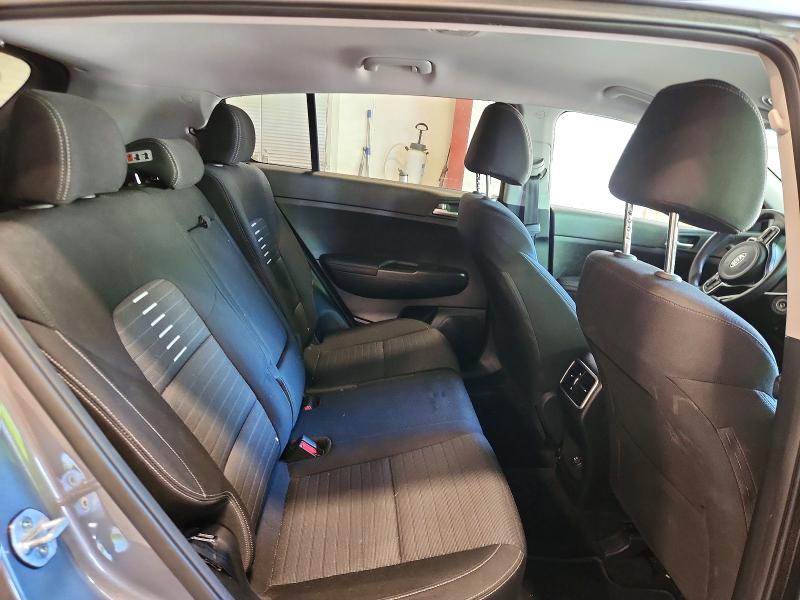 55913206 :رقم المزاد ، KNDPMCACXH7080780 vin ، 2017 Kia Sportage مزاد بيع