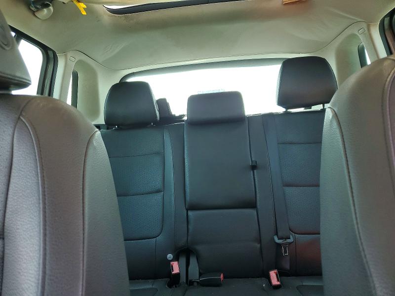 2015 Volkswagen Tiguan მანქანა იყიდება აუქციონზე, vin: WVGAV7AX7FW516013, აუქციონის ნომერი: 85992025