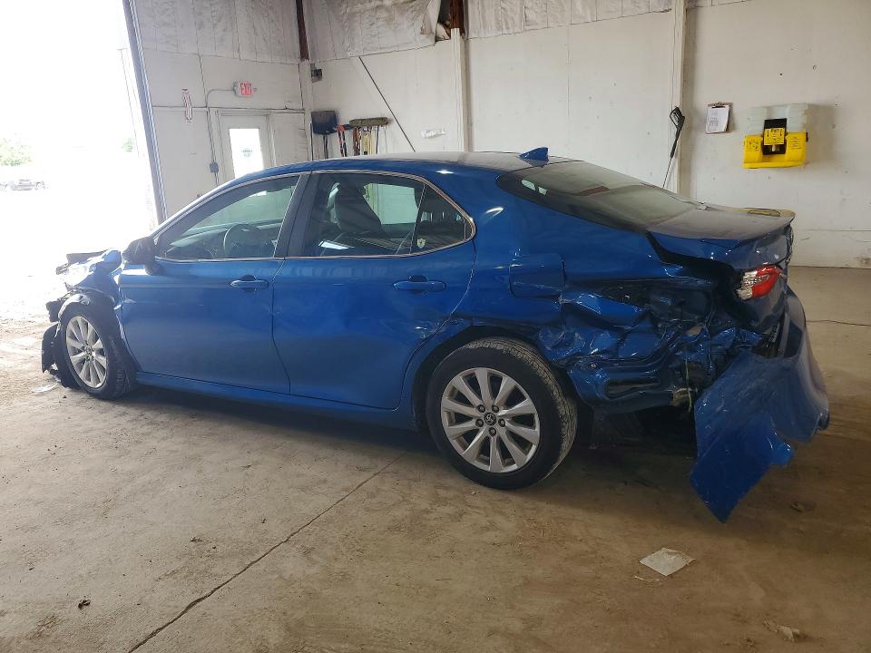 55518216 :رقم المزاد ، 4T1L11AK8LU300829 vin ، 2020 Toyota Camry مزاد بيع