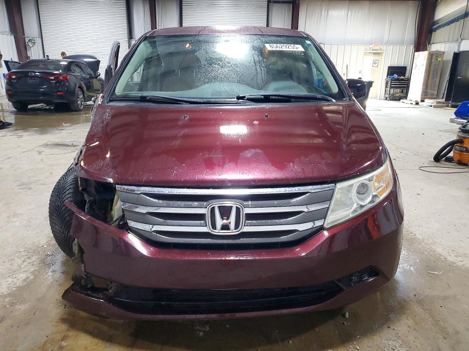 85629255 :رقم المزاد ، 5FNRL5H4XDB030181 vin ، 2013 Honda Odyssey مزاد بيع