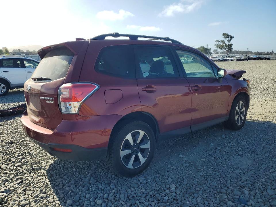 59114656 :رقم المزاد ، JF2SJAEC8HH585763 vin ، 2017 Subaru Forester مزاد بيع