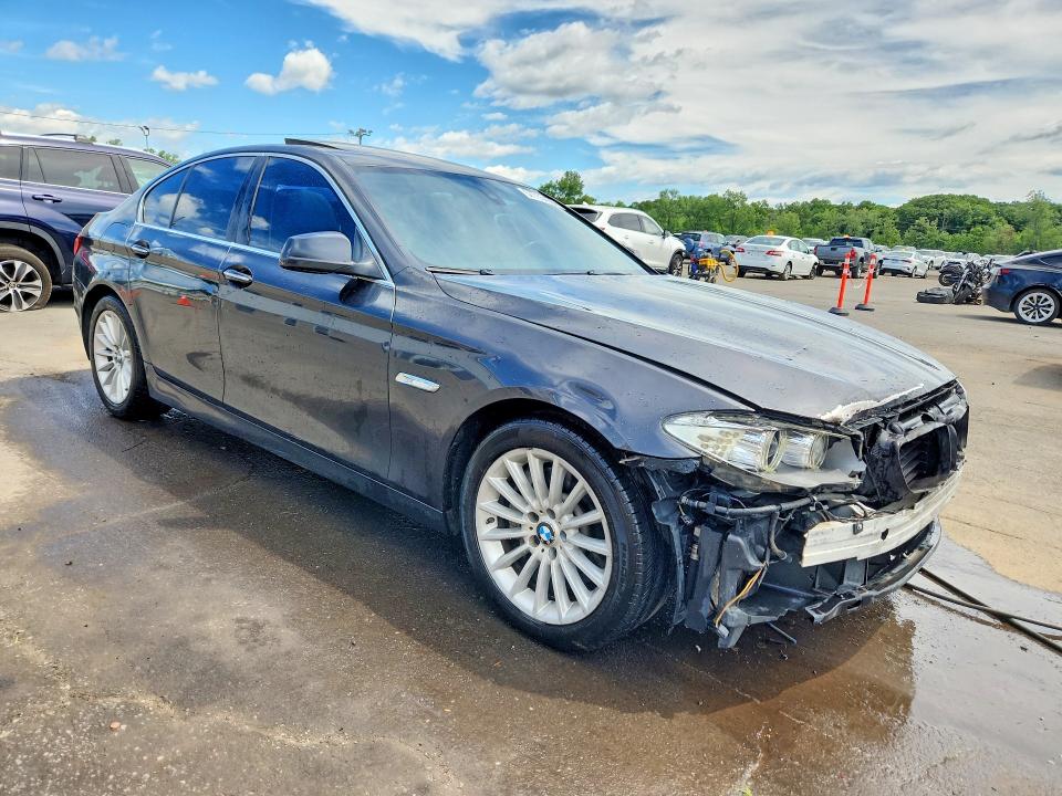 2011 Bmw 535 მანქანა იყიდება აუქციონზე, vin: WBAFR7C53BC601689, აუქციონის ნომერი: 57735406