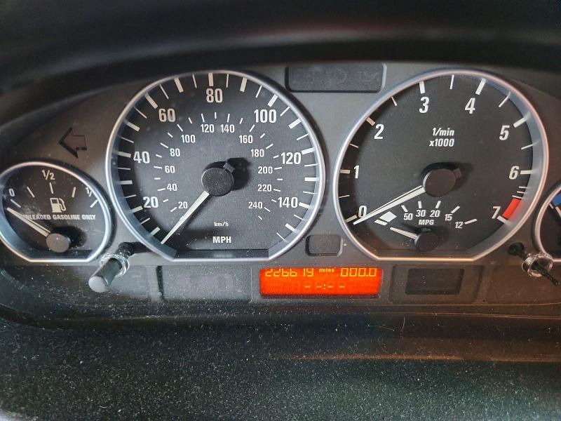 55374436 :رقم المزاد ، WBAEV53402KM17707 vin ، 2002 Bmw 330 مزاد بيع