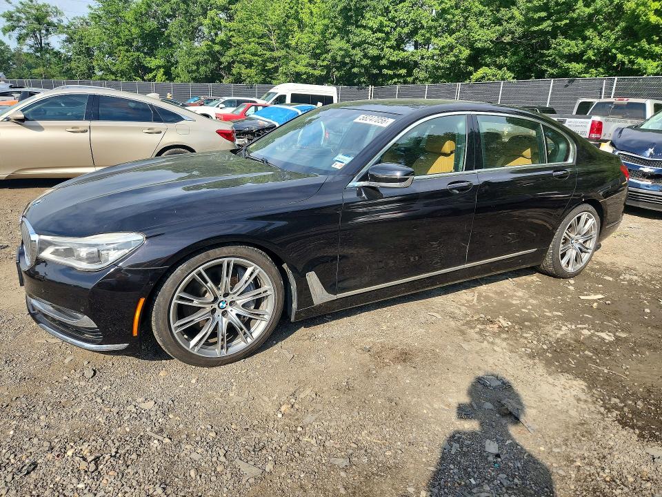 58247056 :رقم المزاد ، WBA7F2C54HG422224 vin ، 2017 Bmw 750 مزاد بيع