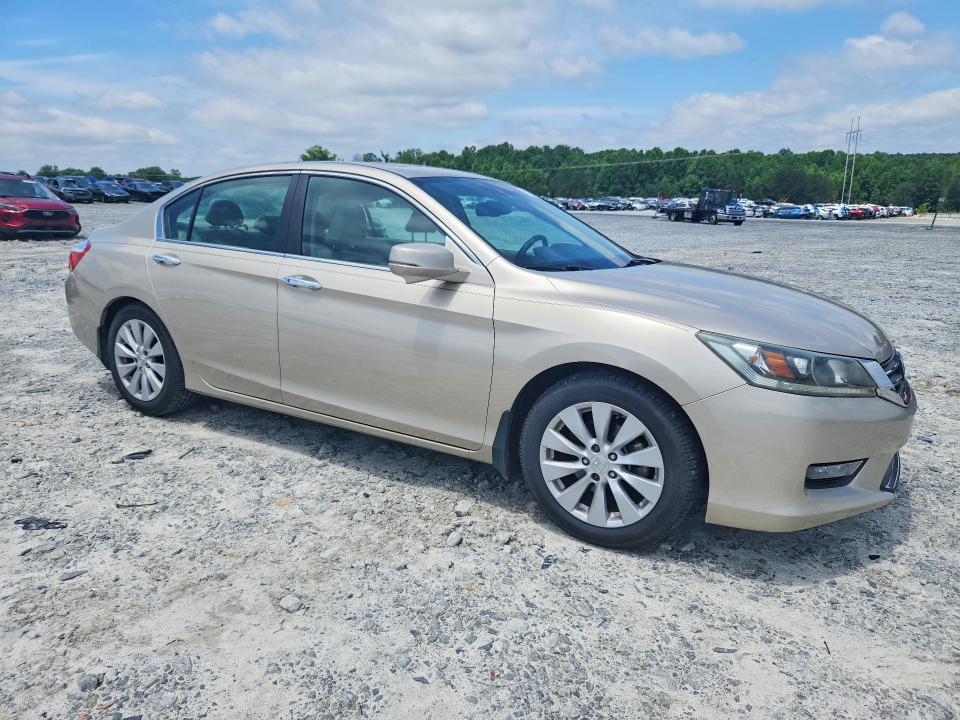 Auction sale of the 2014 Honda Accord, vin: 1HGCR2F84EA119992, lot number: 55684106
