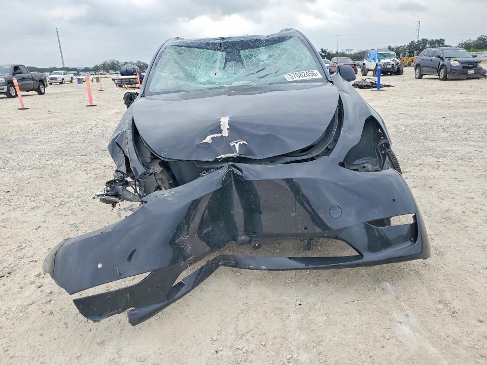 2021 Tesla Model Y მანქანა იყიდება აუქციონზე, vin: 5YJYGDEE4MF067654, აუქციონის ნომერი: 57682456