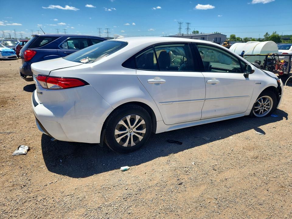 58031046 :رقم المزاد ، JTDEAMDE7MJ009424 vin ، 2021 Toyota Corolla مزاد بيع