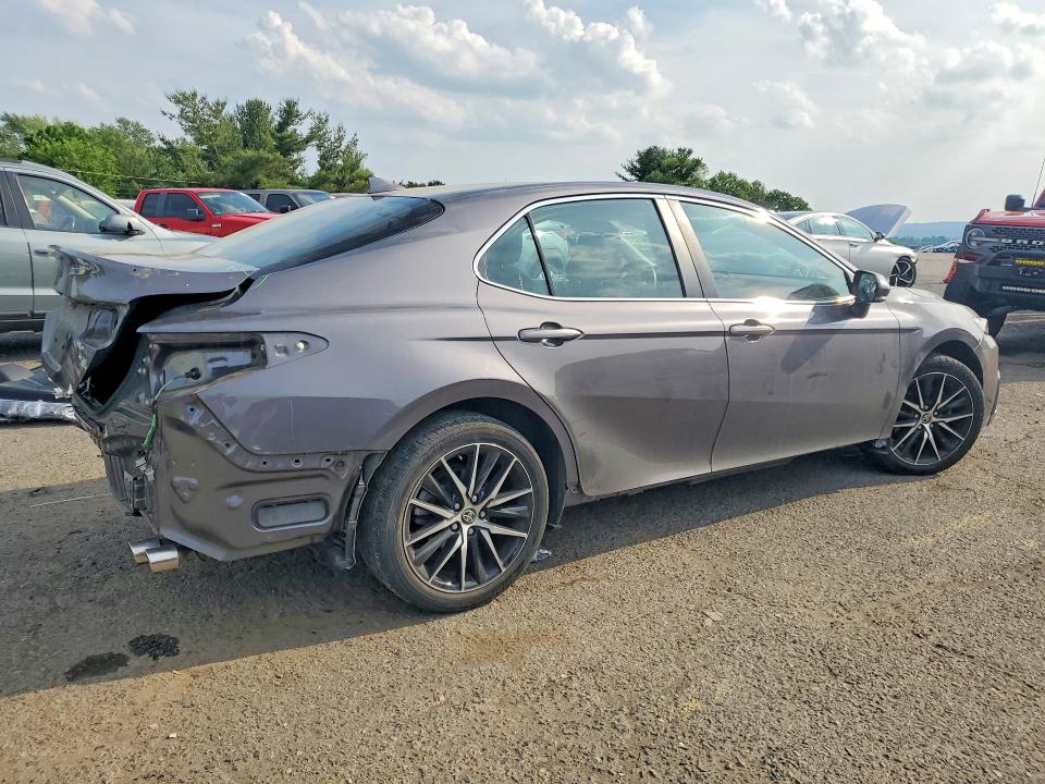 2023 Toyota Camry მანქანა იყიდება აუქციონზე, vin: 4T1G11AK4PU739873, აუქციონის ნომერი: 56581206