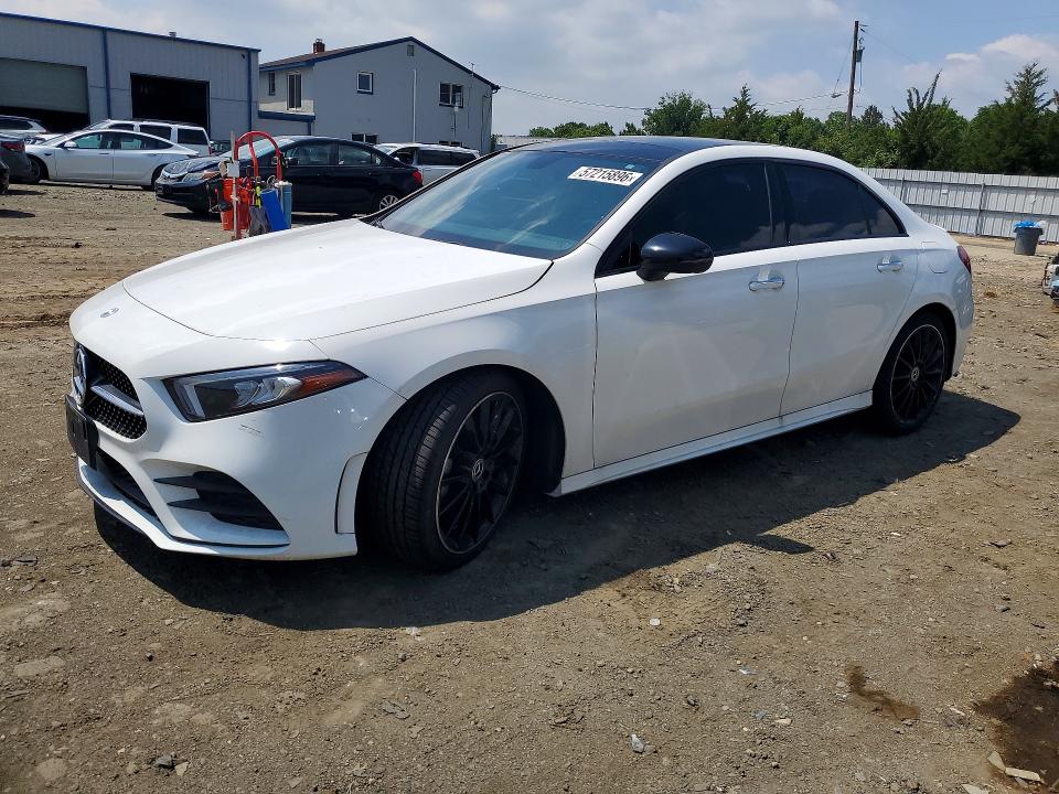 2022 Mercedes-benz A მანქანა იყიდება აუქციონზე, vin: W1K3G4EB4NJ361880, აუქციონის ნომერი: 57215896