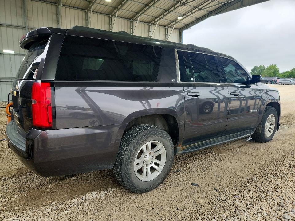 57847206 :رقم المزاد ، 1GNSKHKC5HR223934 vin ، 2017 Chevrolet Suburban مزاد بيع