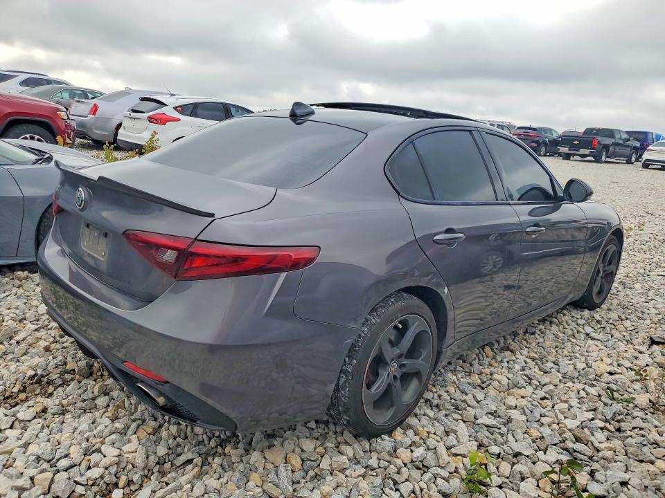 Продаж на аукціоні авто 2017 Alfa Romeo Giulia, vin: ZARFAEDN4H7553981, номер лоту: 58387816