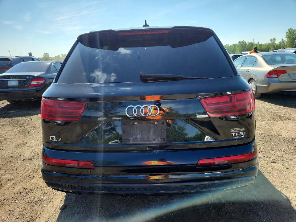 Продаж на аукціоні авто 2017 Audi Q7, vin: WA1MABF72HD016987, номер лоту: 58210826