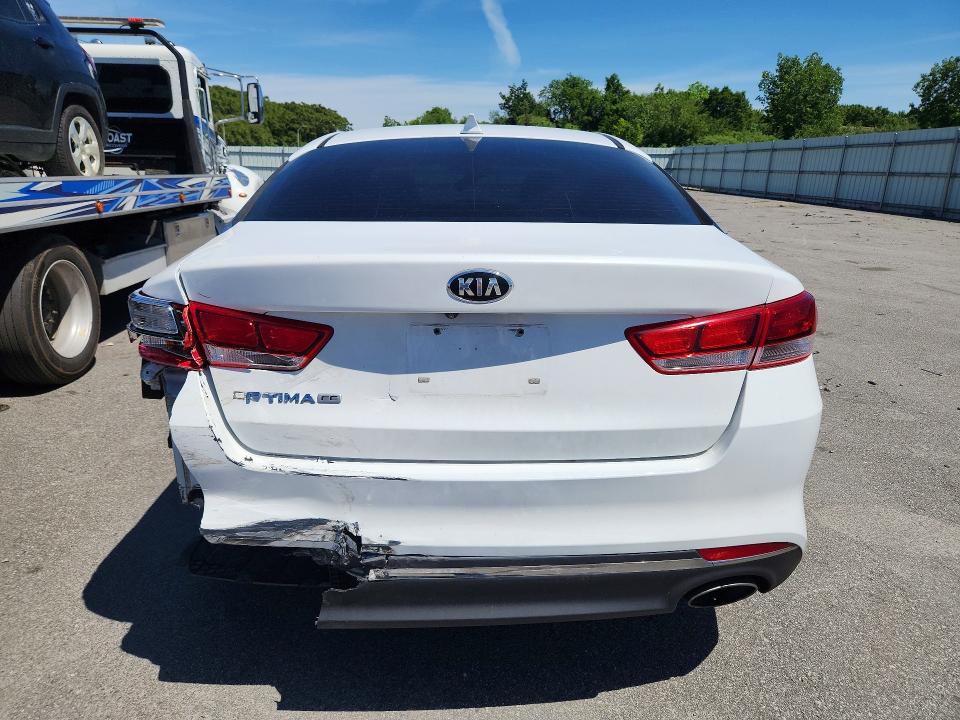 56630146 :رقم المزاد ، 5XXGT4L38HG166215 vin ، 2017 Kia Optima مزاد بيع