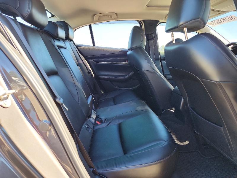 56165526 :رقم المزاد ، JM1BPBAY5M1316692 vin ، 2021 Mazda 3 مزاد بيع