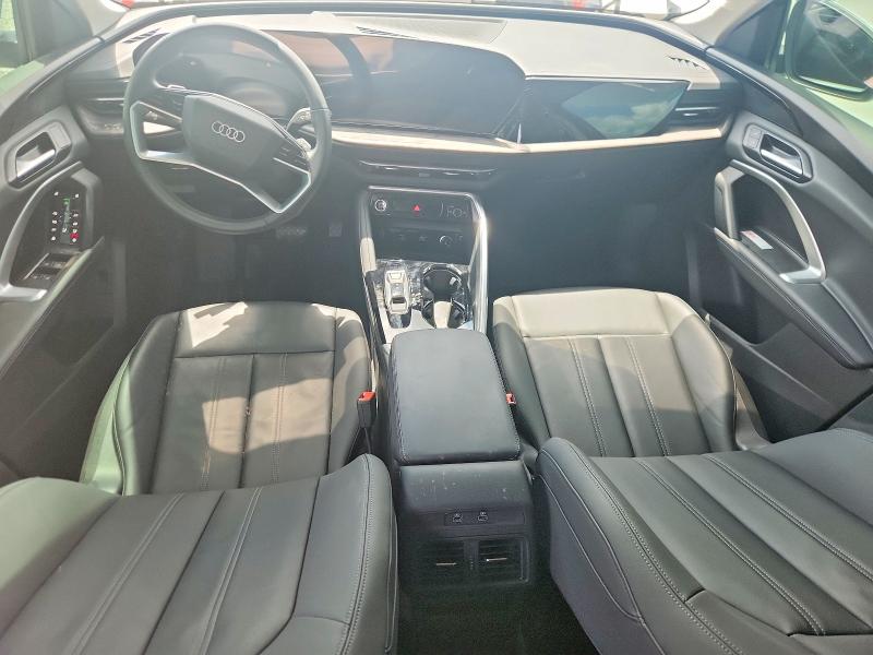 55767946 :رقم المزاد ، WA11AAGU1S2025555 vin ، 2025 Audi Q5 مزاد بيع