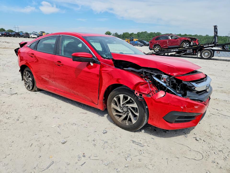 56303306 :رقم المزاد ، 2HGFC2F71HH532366 vin ، 2017 Honda Civic مزاد بيع