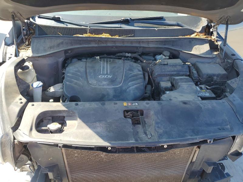 55742536 :رقم المزاد ، 5XYPG4A52HG318736 vin ، 2017 Kia Sorento مزاد بيع