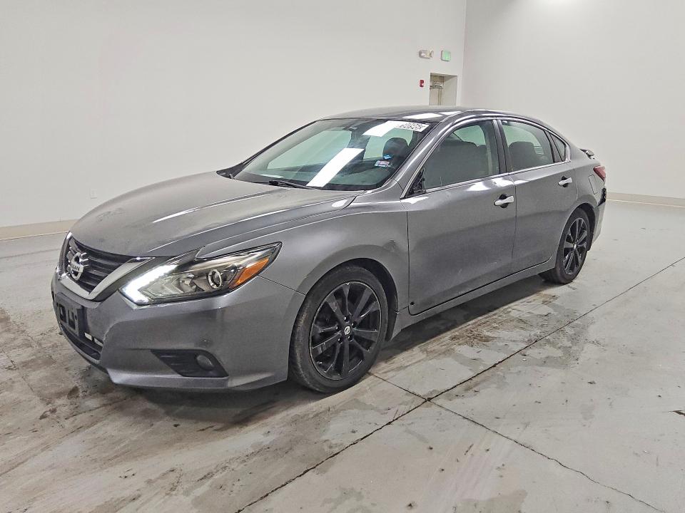 Aukcja sprzedaży 2017 Nissan Altima, vin: 1N4AL3APXHC496482, numer aukcji: 54179096