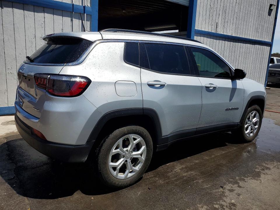 54849266 :رقم المزاد ، 3C4NJDBN0RT115636 vin ، 2024 Jeep Compass مزاد بيع