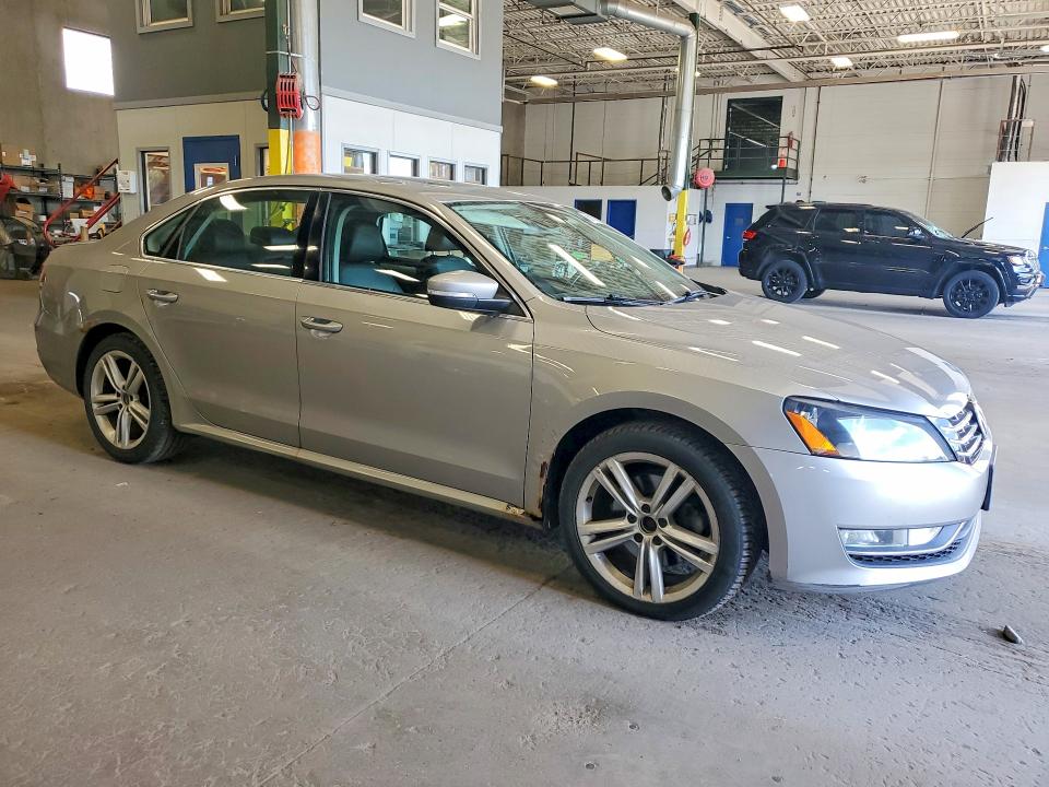 Продаж на аукціоні авто 2013 Volkswagen Passat, vin: 1VWBM7A37DC017975, номер лоту: 56917136