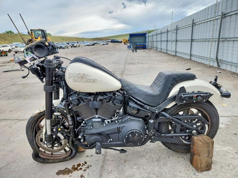 55608086 :رقم المزاد ، 1HD1YXZ1XPB025843 vin ، 2023 Harley-davidson Fxlrst مزاد بيع