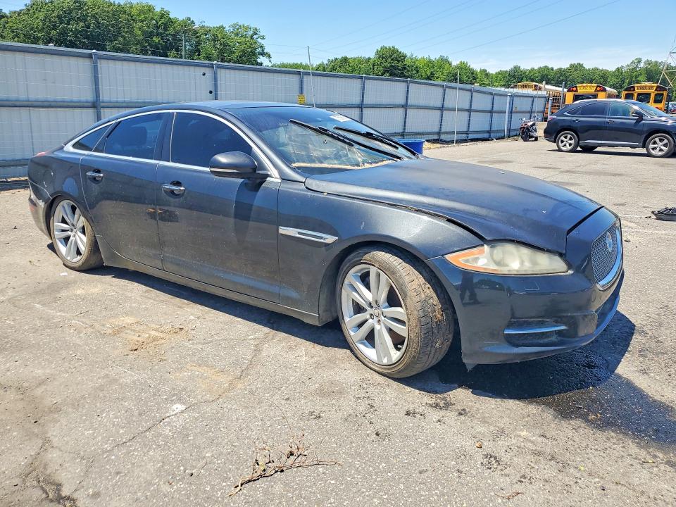 2011 Jaguar Xj მანქანა იყიდება აუქციონზე, vin: SAJWA1CB3BLV08217, აუქციონის ნომერი: 57538586