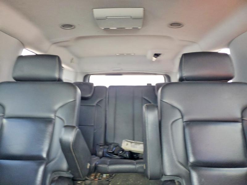 56151856 :رقم المزاد ، 1GNSKKKC9FR147421 vin ، 2015 Chevrolet Suburban مزاد بيع