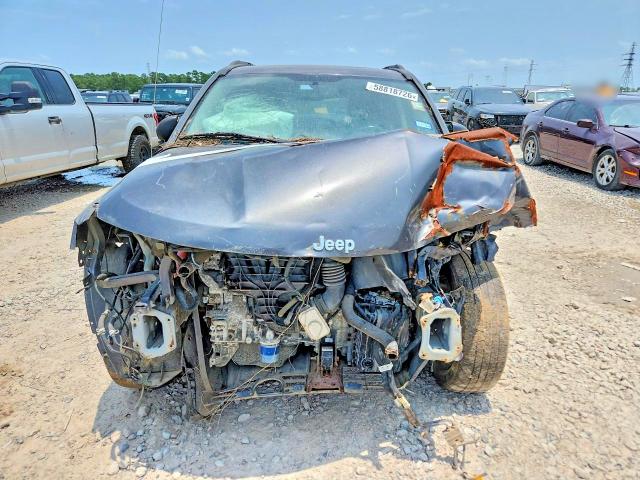 2017 Jeep Compass მანქანა იყიდება აუქციონზე, vin: 1C4NJCEB6HD189613, აუქციონის ნომერი: 58818726