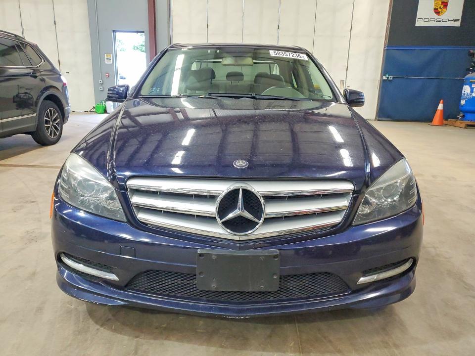 Продажа на аукционе авто 2011 Mercedes-benz C, vin: WDDGF8BB0BR143013, номер лота: 58357236