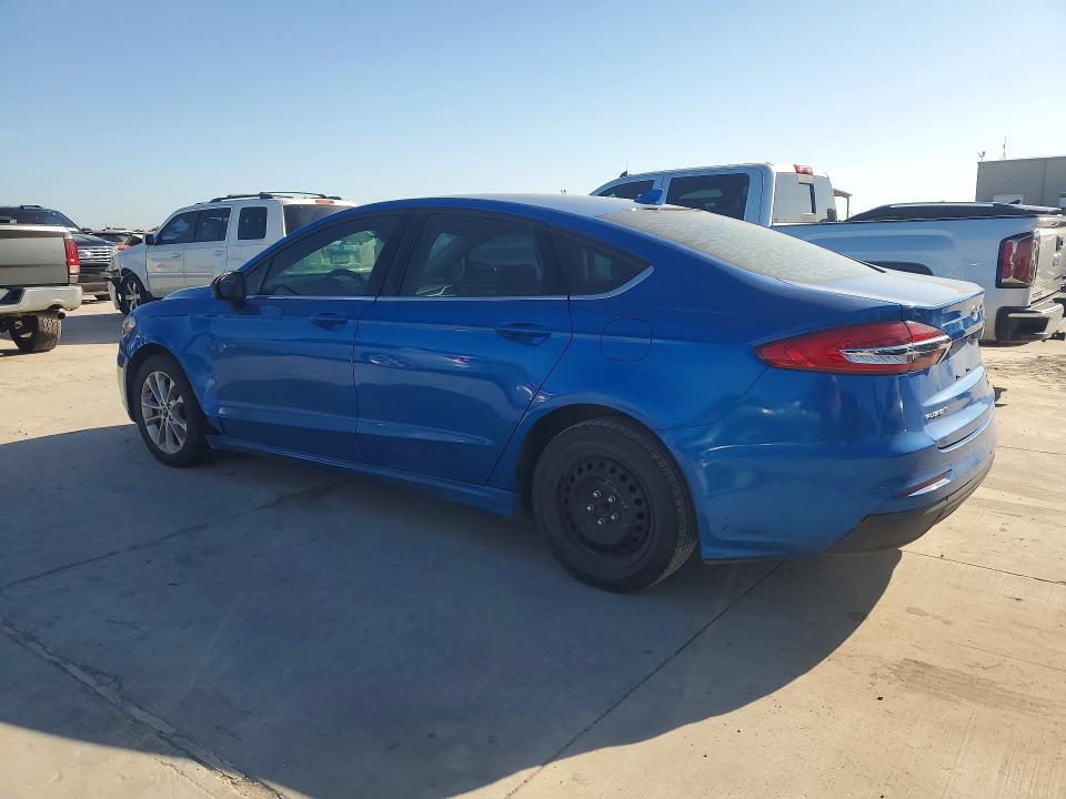 55355216 :رقم المزاد ، 3FA6P0HD5LR261888 vin ، 2020 Ford Fusion مزاد بيع