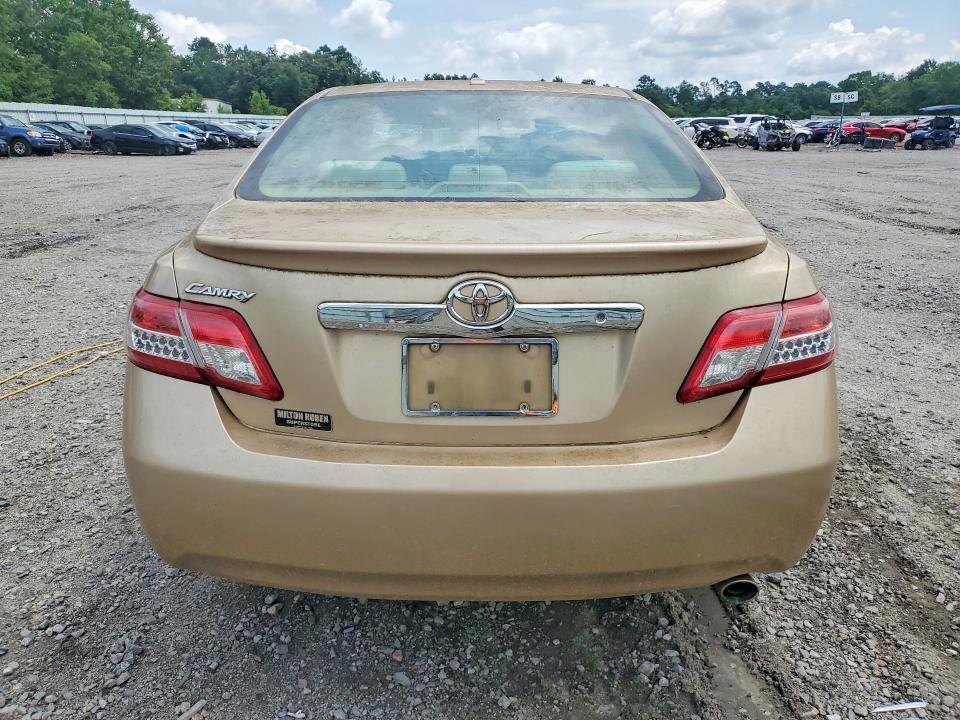 55456556 :رقم المزاد ، 4T1BF3EK0AU029264 vin ، 2010 Toyota Camry مزاد بيع