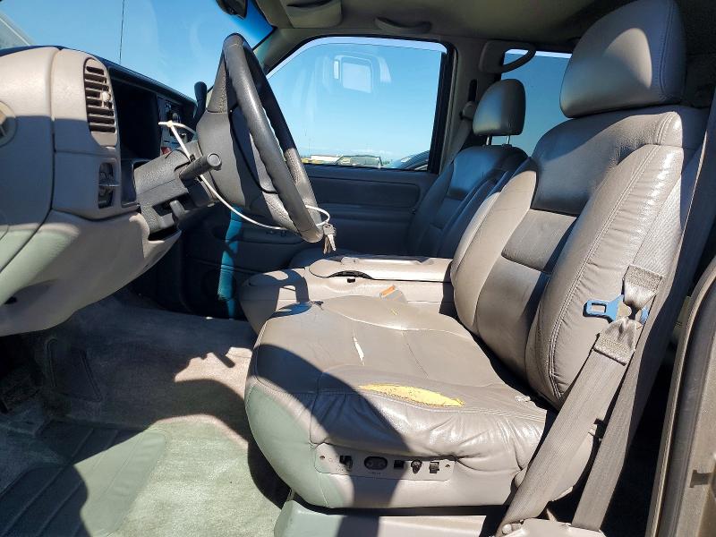 Продаж на аукціоні авто 1999 Gmc Suburban, vin: 1GKFK16R5XJ757047, номер лоту: 57921216